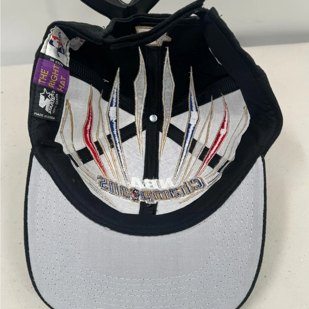 Vintage Starters Chicago Bulls 6 Time NBA Champions Black Adjustable Hat NWT